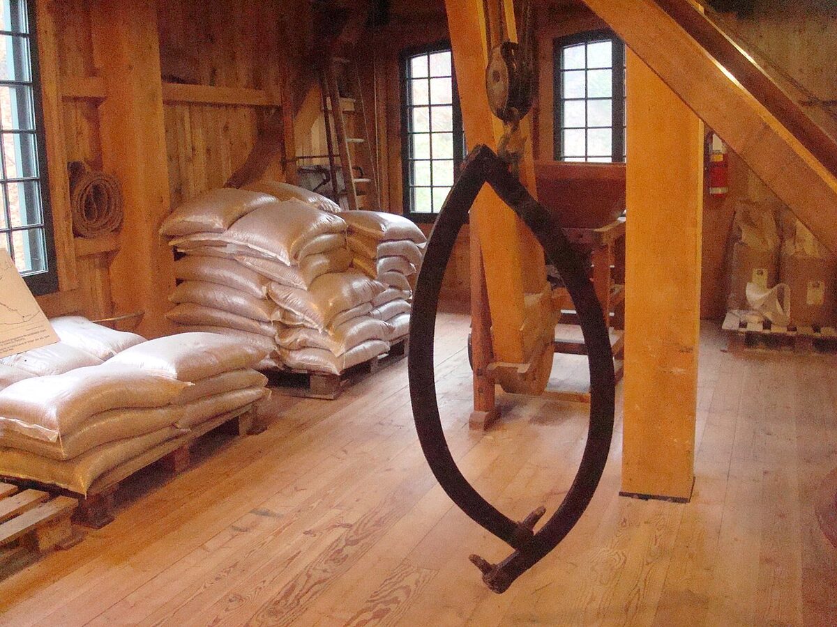 working conditions 18th workhouses Workhouses Poor Laws